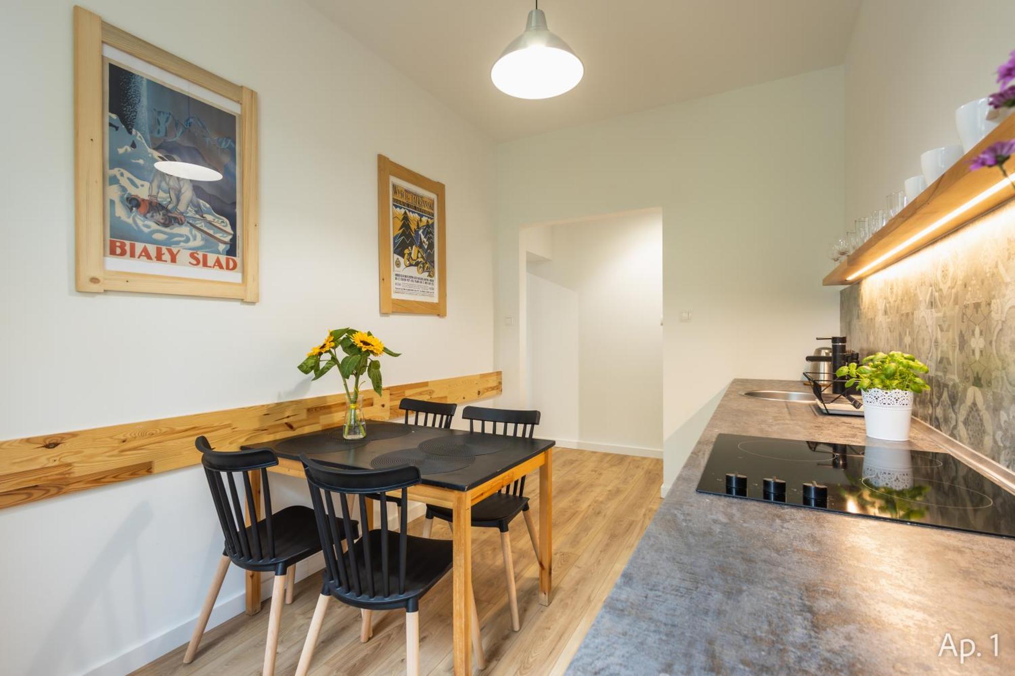 Apartamenty Krupowki 4 ザコパネ エクステリア 写真
